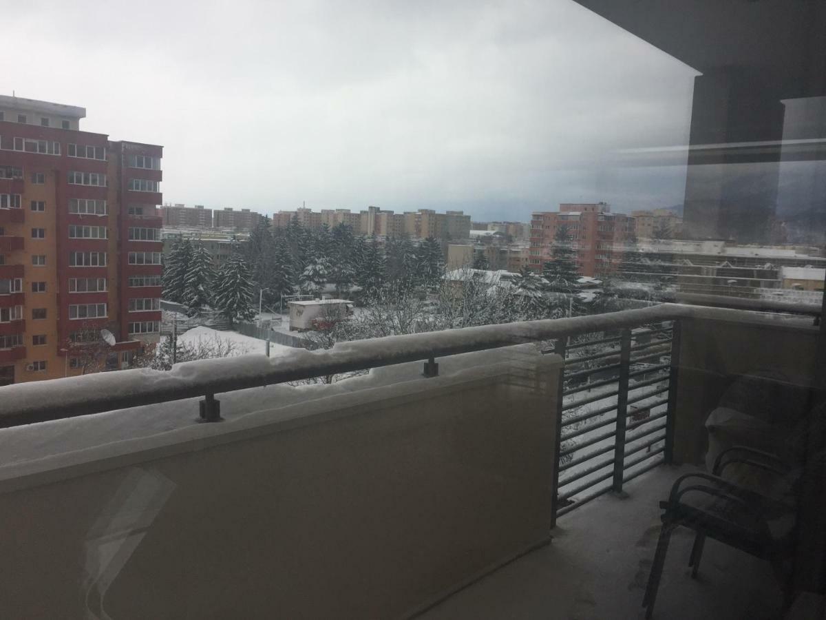 Apartament Francesca Apartamento Braşov Exterior foto